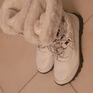 White Snow boots Polo ASSN.
